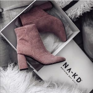 NA-KD pink corduroy boots size 37